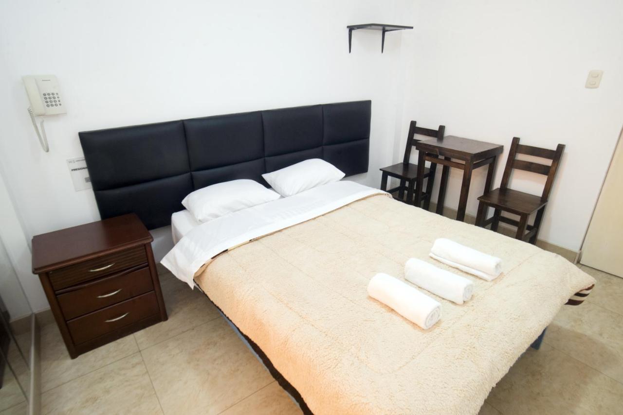 Hostal Suenos Brena Lima Eksteriør billede