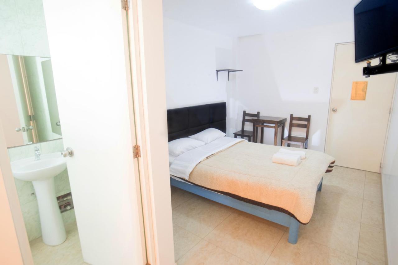 Hostal Suenos Brena Lima Eksteriør billede